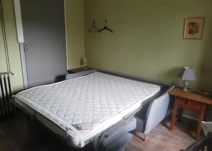 Alojamento de Acomodação e Pequeno-almoço Le Rivalou